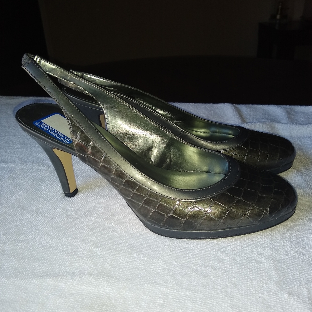 Anne Klein AK7WICHITA slingback heel sz 11